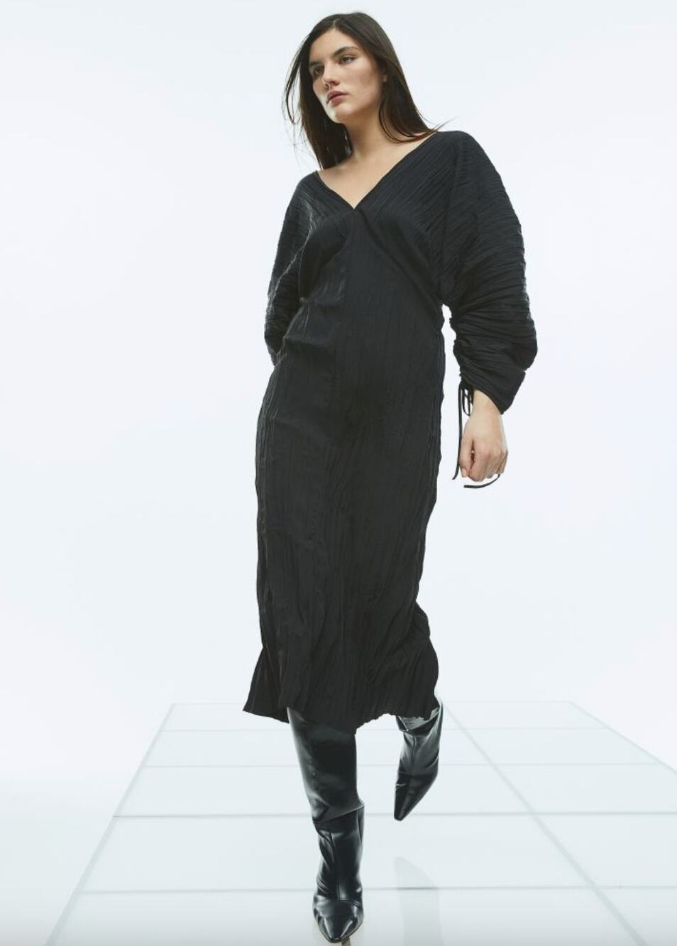 H&M Black Voluminous Dress Midi Cocktail Crinkled Weave V-Neck Balloon Sleeves S